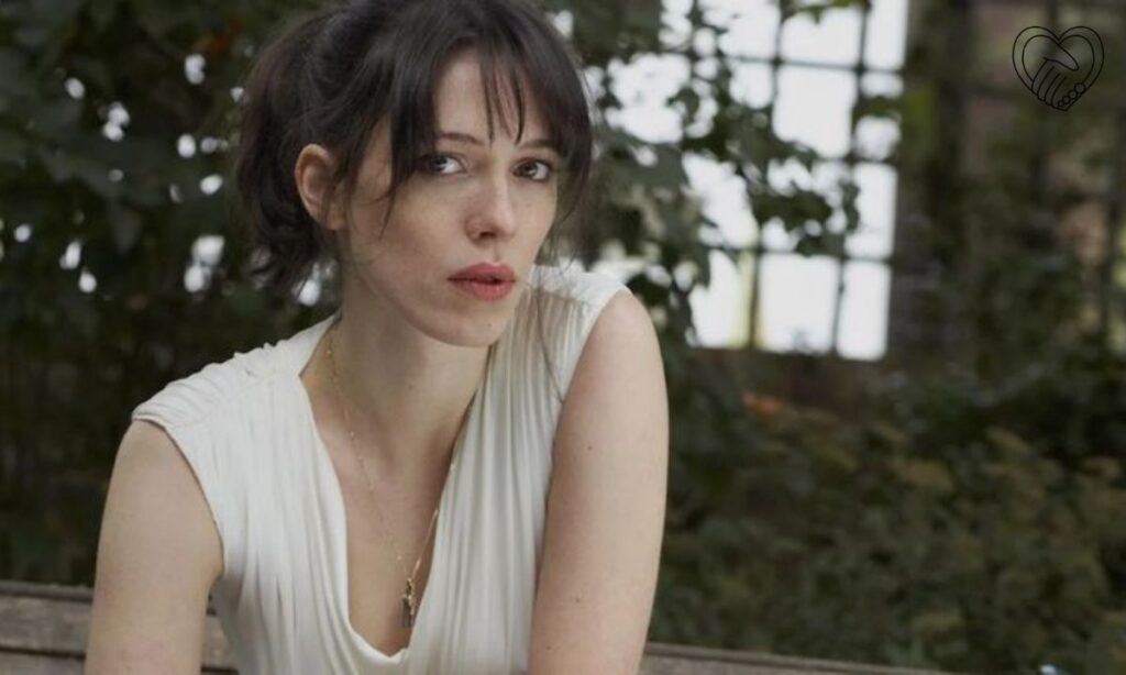 Rebecca Hall Net Worth